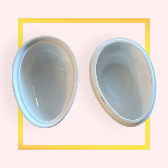 Limoges French Porcelain Egg Shaped Trinket Box with Orange Flowers - Picture 2 of 4